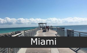 El muelle del Parque de South Pointe y Government Cut Miami